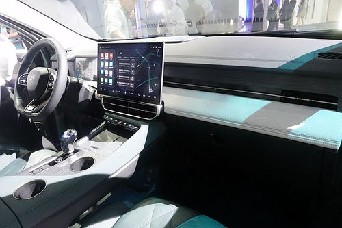 捷途汽車開啟全新山海序列，首款力作捷途山海L9正式上市，引領(lǐng)家庭出行新體驗(yàn)